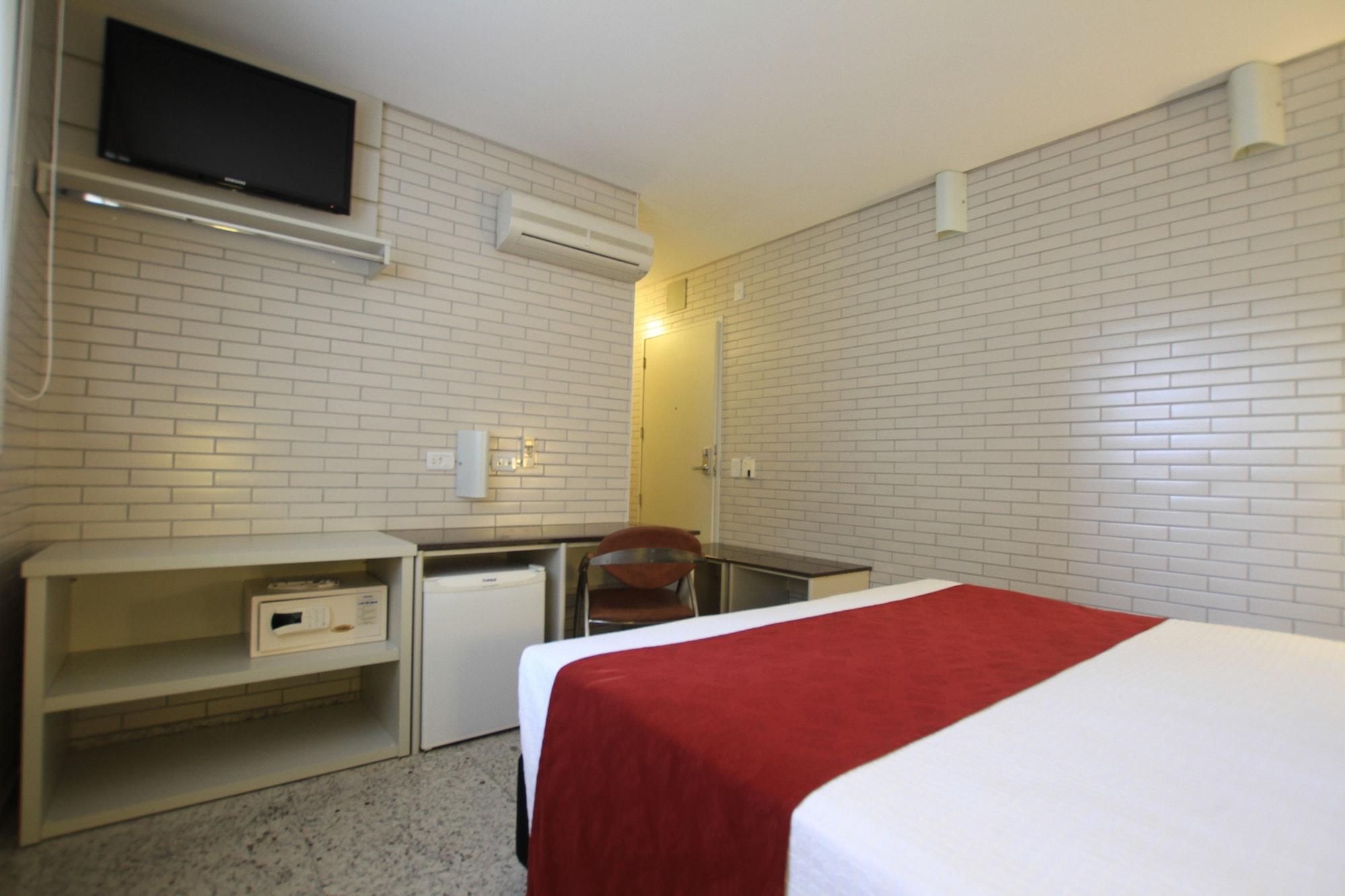 Hotel Confiance Batel กูรีตีบา ภายนอก รูปภาพ