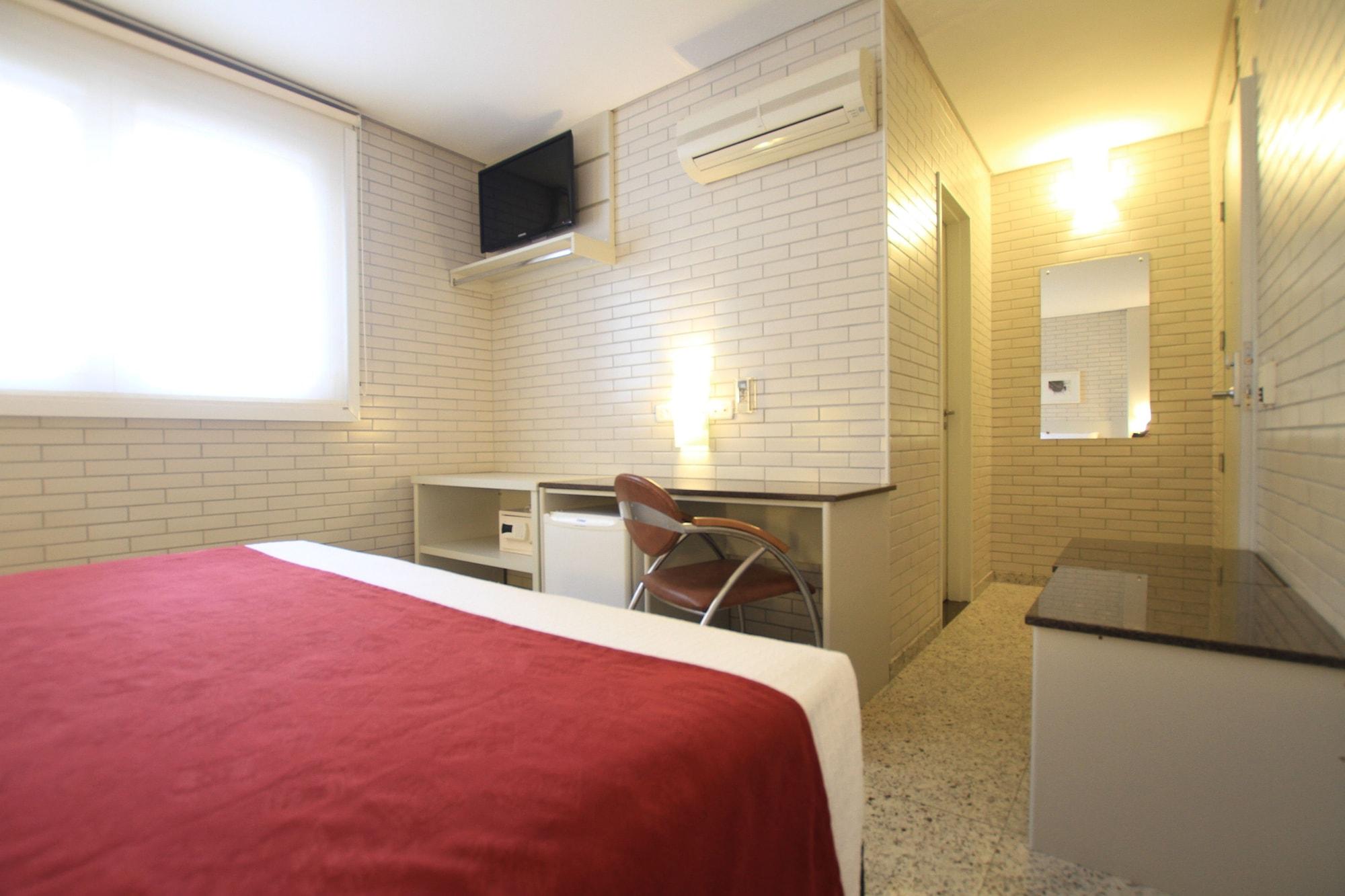 Hotel Confiance Batel กูรีตีบา ภายนอก รูปภาพ