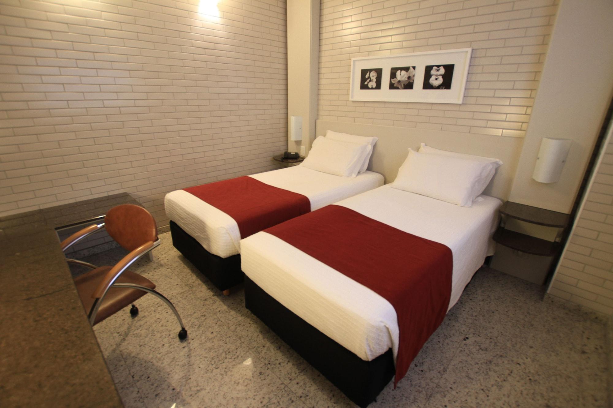 Hotel Confiance Batel กูรีตีบา ภายนอก รูปภาพ