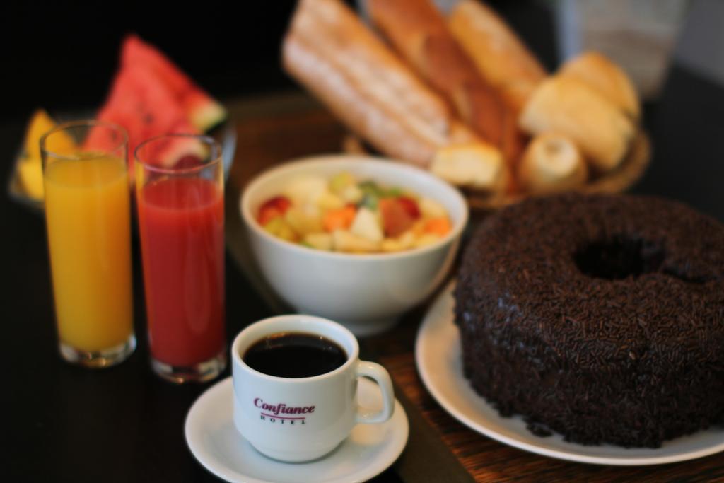 Hotel Confiance Batel กูรีตีบา ภายนอก รูปภาพ
