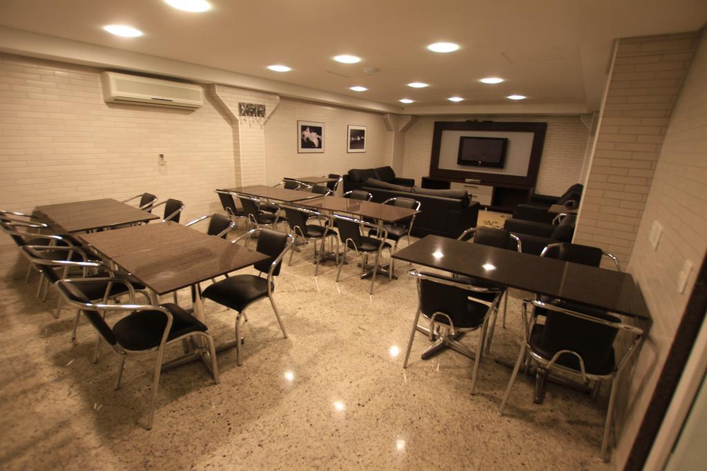 Hotel Confiance Batel กูรีตีบา ภายนอก รูปภาพ
