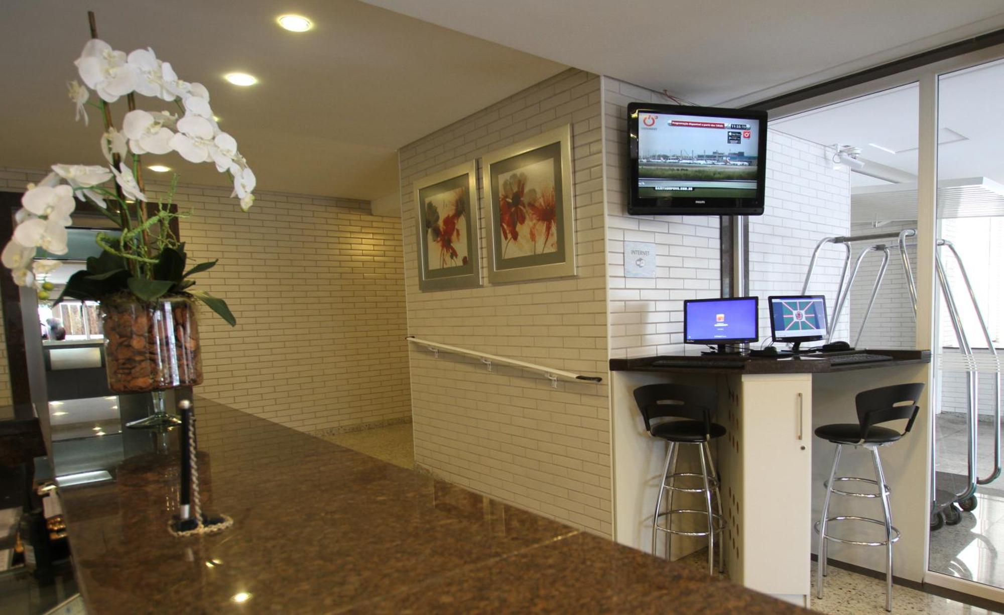 Hotel Confiance Batel กูรีตีบา ภายนอก รูปภาพ