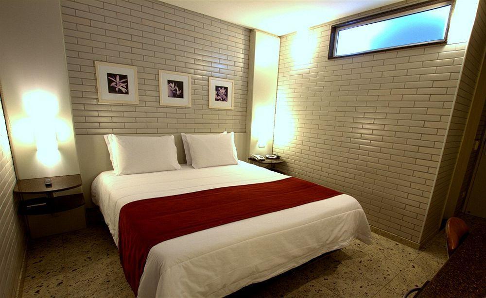 Hotel Confiance Batel กูรีตีบา ภายนอก รูปภาพ